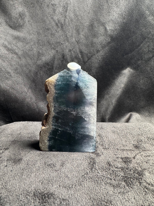 Blue and Green Banded Fluorite (Red UV Reaction)