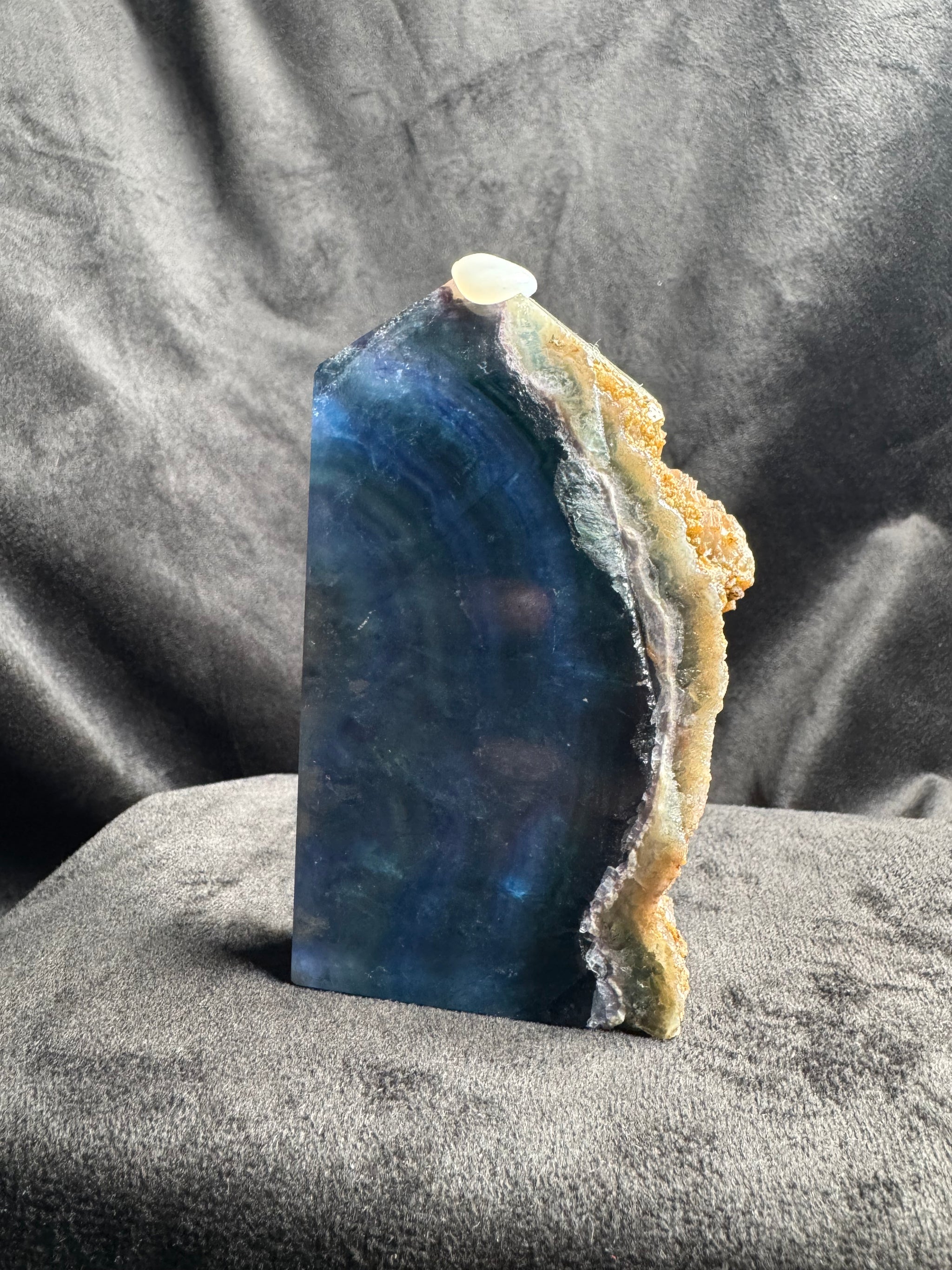 Blue and Green Banded Fluorite (Red UV Reaction)