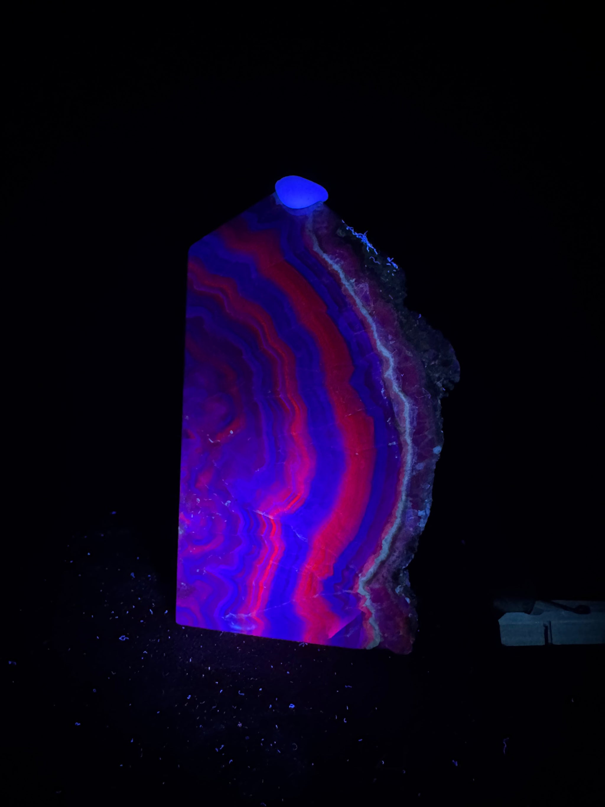 Blue and Green Banded Fluorite (Red UV Reaction)