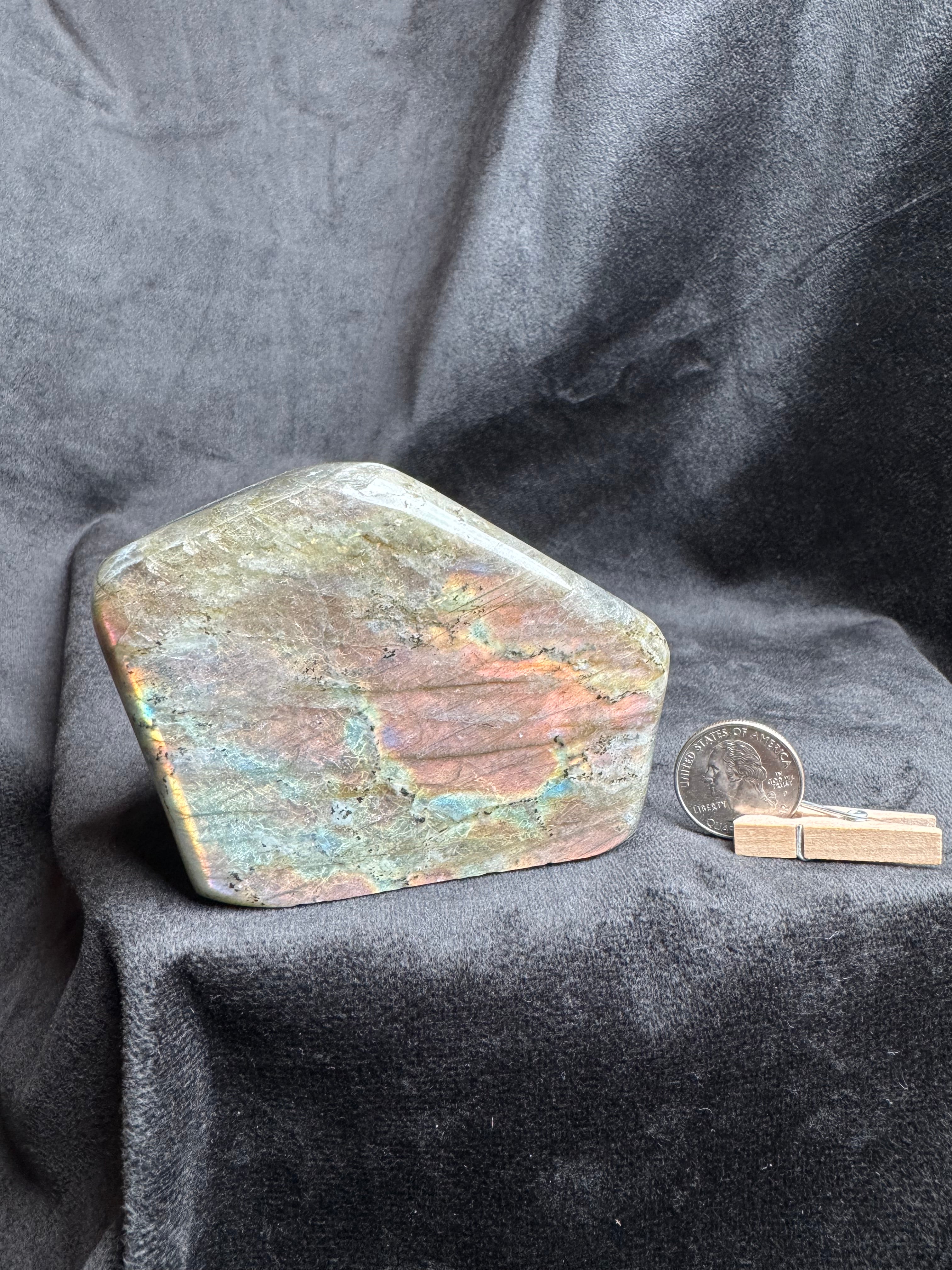 Labradorite Freeform (Full Flash High Quality)